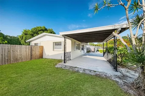 3589 Island Road Palm Beach Gardens FL 33410