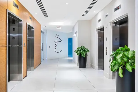 3301 NE 1st Avenue Miami FL 33137
