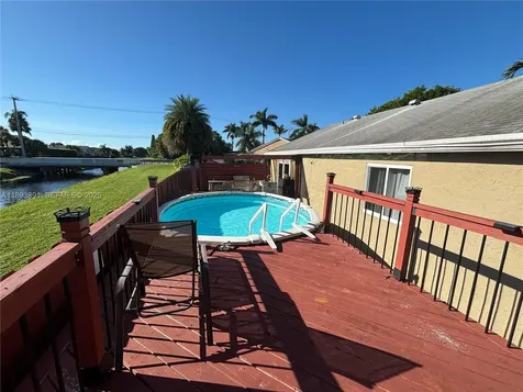 9801 Ridgecreek Road Boca Raton FL 33496