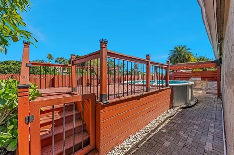 9801 Ridgecreek Road Boca Raton FL 33496