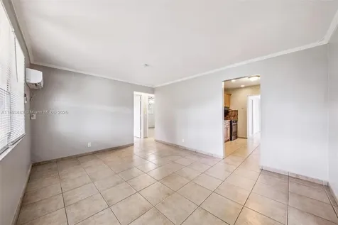 5720 SW 40th Court West Park FL 33023