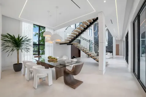 9900 SW 125th Avenue Miami FL 33186
