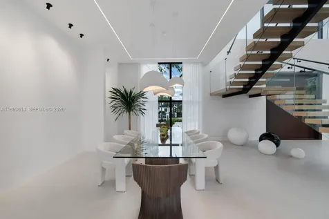 9900 SW 125th Avenue Miami FL 33186