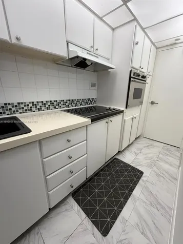 1000 West Avenue Miami Beach FL 33139