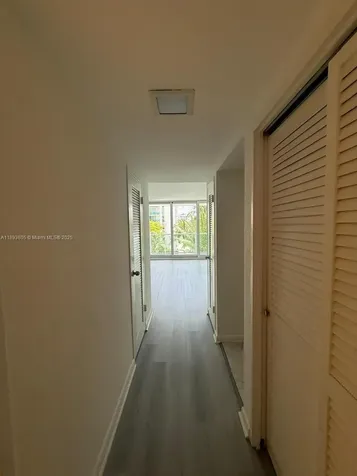 1000 West Avenue Miami Beach FL 33139