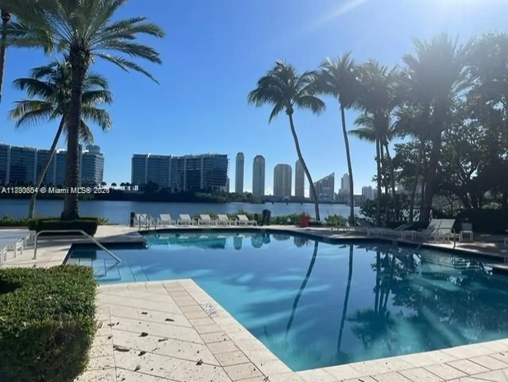 3105 NE 184th Street Aventura FL 33160