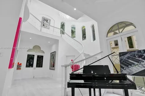 1516 Island Boulevard Aventura FL 33160