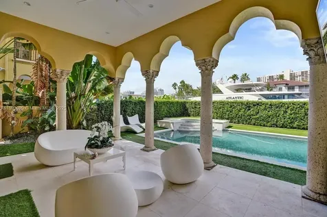 1516 Island Boulevard Aventura FL 33160