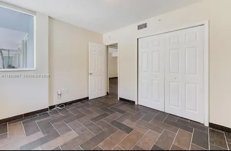 7800 Collins Avenue Miami Beach FL 33141