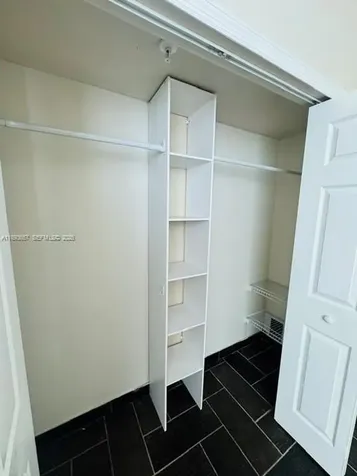 7800 Collins Avenue Miami Beach FL 33141