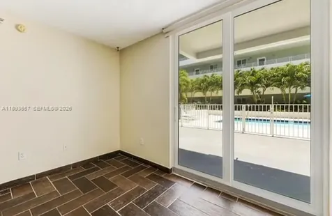 7800 Collins Avenue Miami Beach FL 33141