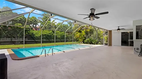 14590 SW 81st Avenue Palmetto Bay FL 33158