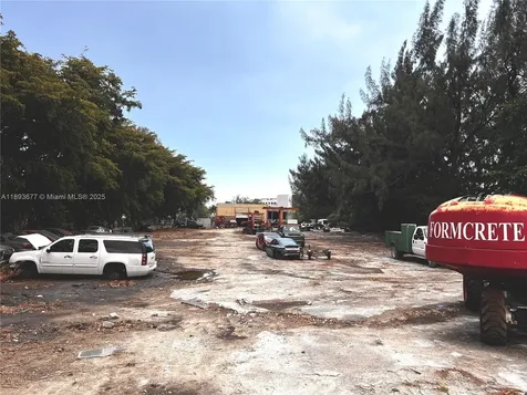3550 NW South River Drive Miami FL 33142