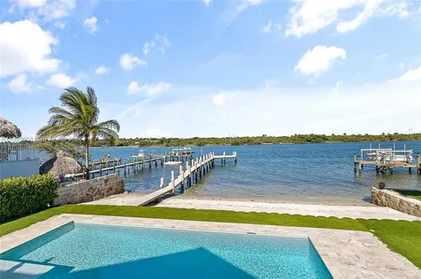 18119 SE Federal Highway Jupiter FL 33469