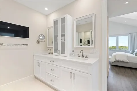 18119 SE Federal Highway Jupiter FL 33469