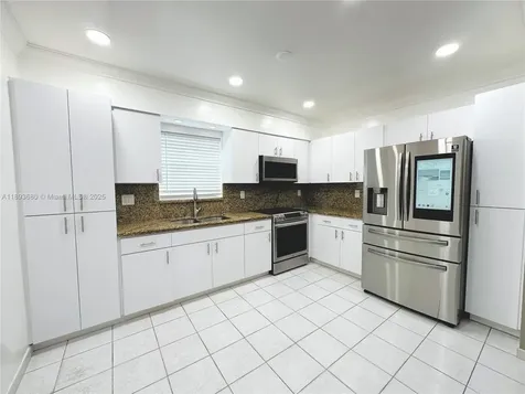 590 SW 36th Avenue Miami FL 33135