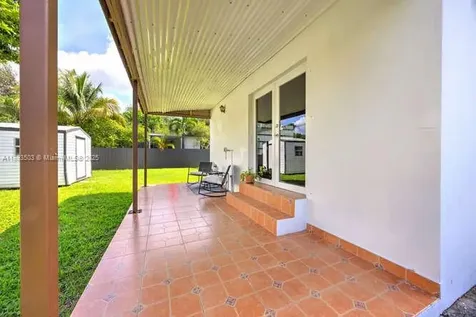 6457 SW 14th Street West Miami FL 33144