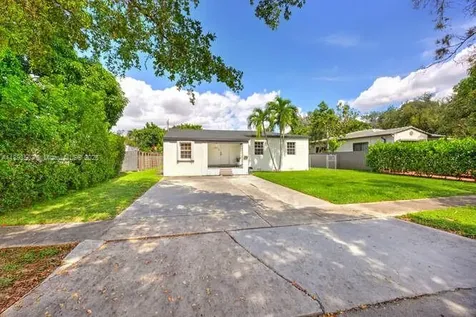 6457 SW 14th Street West Miami FL 33144