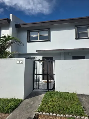8000 SW 152nd Avenue Miami FL 33193