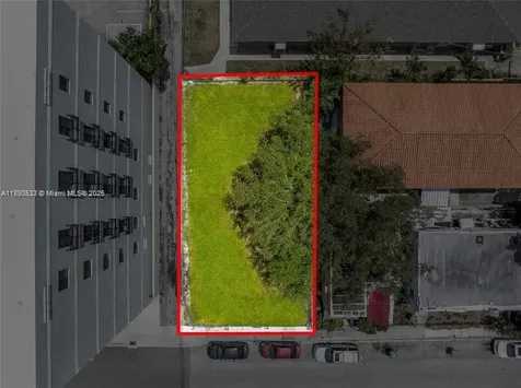 129 SW 21st Avenue Miami FL 33135