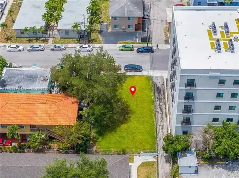 129 SW 21st Avenue Miami FL 33135