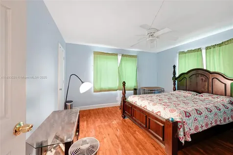3931 NW 32nd Avenue Lauderdale Lakes FL 33309