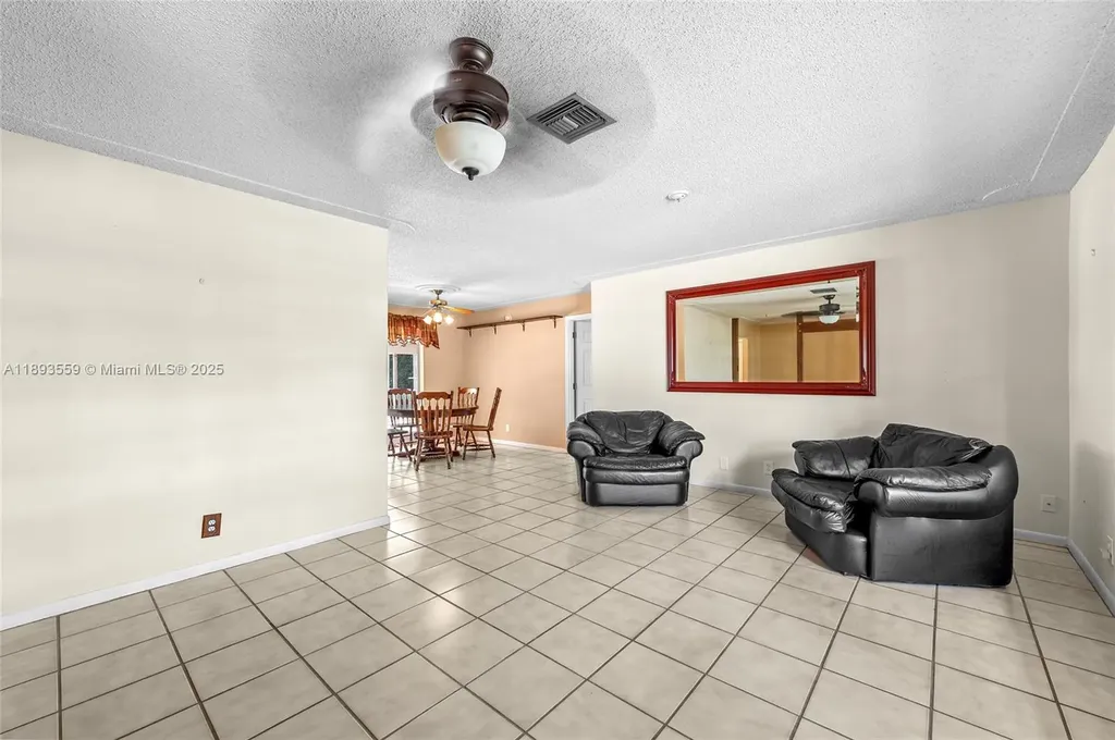 9064 NW 23rd Place Coral Springs FL 33065
