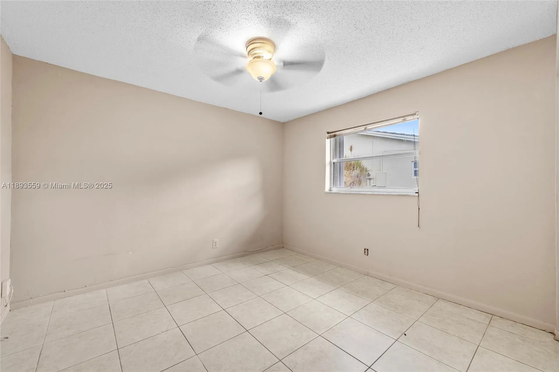 9064 NW 23rd Place Coral Springs FL 33065