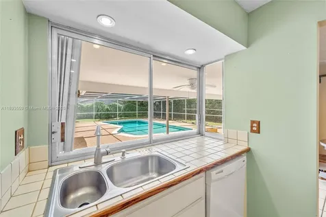 9064 NW 23rd Place Coral Springs FL 33065