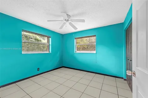 9064 NW 23rd Place Coral Springs FL 33065