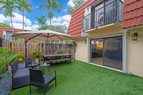 9849 NW 6th Court Plantation FL 33324
