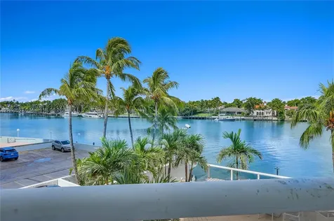 5880 Collins Avenue Miami Beach FL 33140