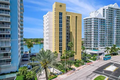 5880 Collins Avenue Miami Beach FL 33140