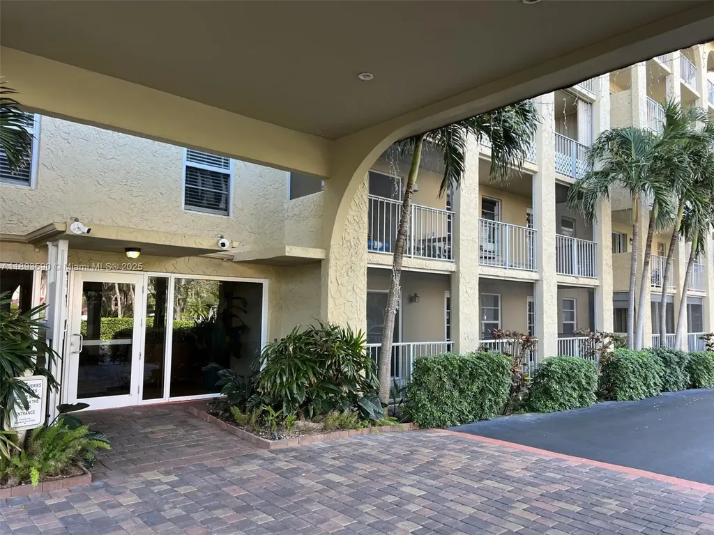 950 Ponce De Leon Road Boca Raton FL 33432