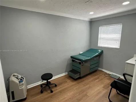 7070 Taft Street Hollywood FL 33024