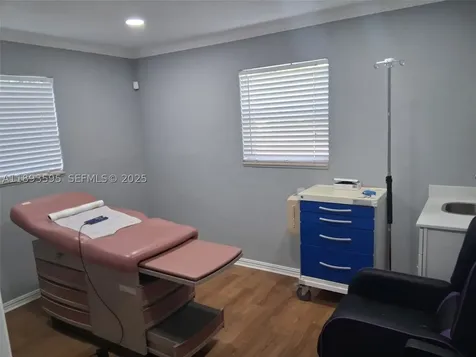 7070 Taft Street Hollywood FL 33024