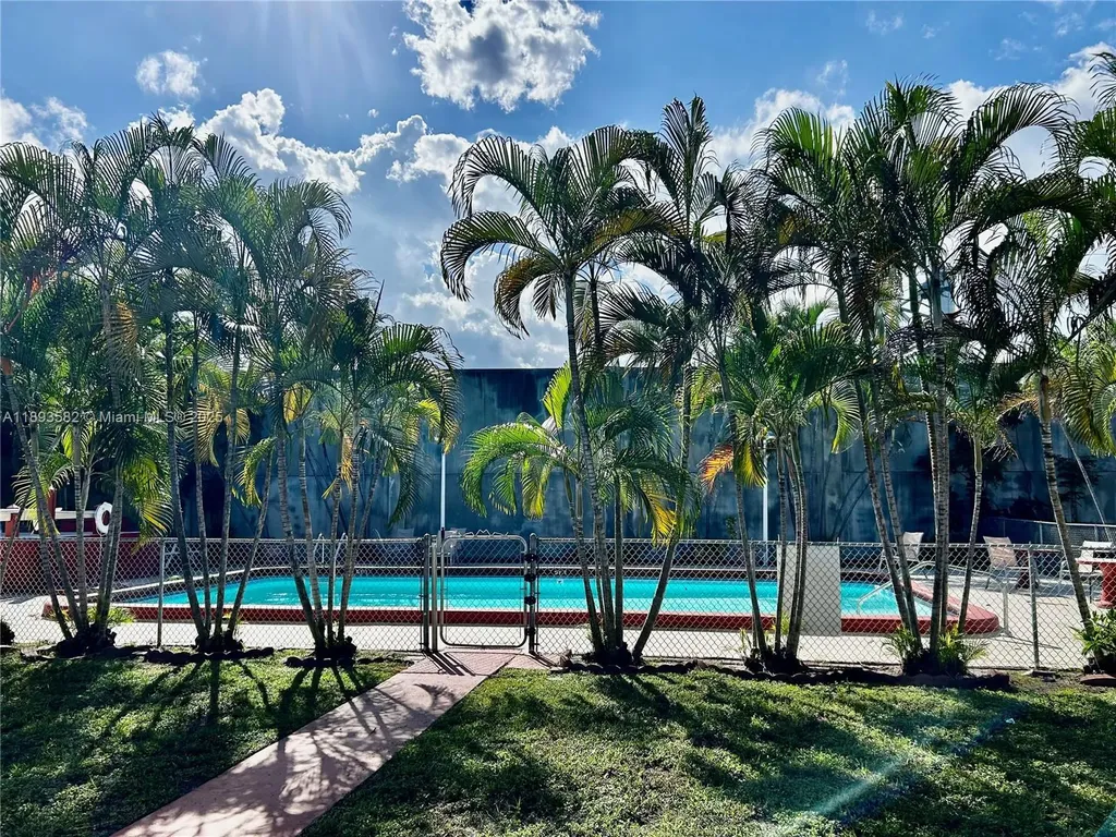 2918 Funston Street Hollywood FL 33020