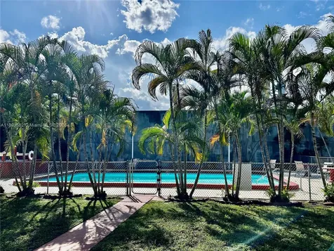 2918 Funston Street Hollywood FL 33020