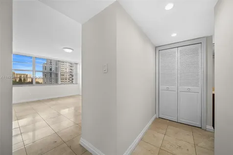 18011 Biscayne Boulevard Aventura FL 33160