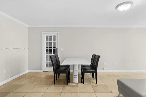 18011 Biscayne Boulevard Aventura FL 33160