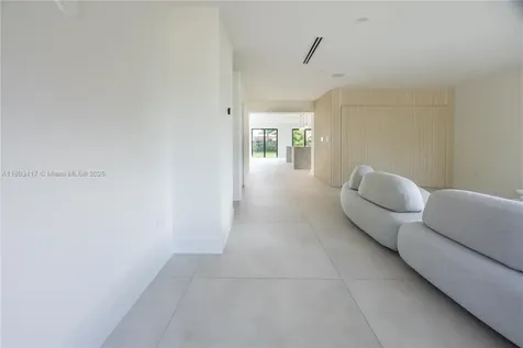 10250 SW 32nd Street Miami FL 33165