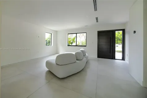 10250 SW 32nd Street Miami FL 33165
