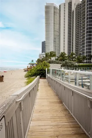19201 Collins Avenue Sunny Isles Beach FL 33160