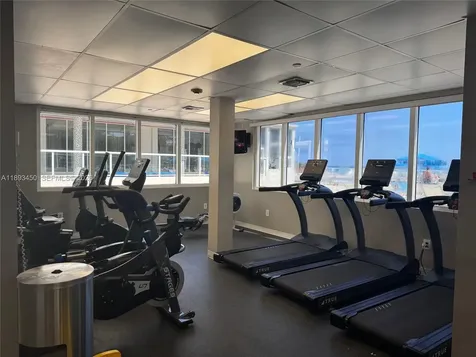 19201 Collins Avenue Sunny Isles Beach FL 33160
