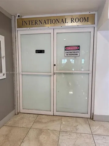 19201 Collins Avenue Sunny Isles Beach FL 33160