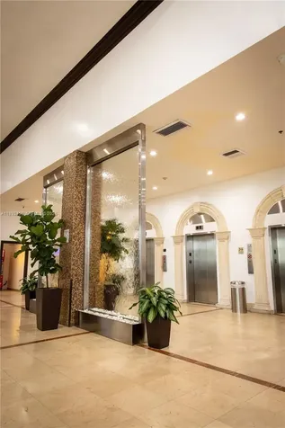 19201 Collins Avenue Sunny Isles Beach FL 33160