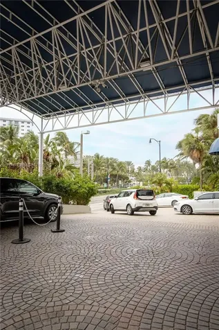 19201 Collins Avenue Sunny Isles Beach FL 33160