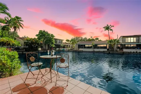 15089 Montrose Road Miami Lakes FL 33016