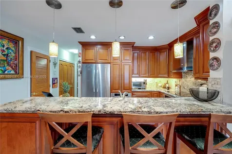 15089 Montrose Road Miami Lakes FL 33016