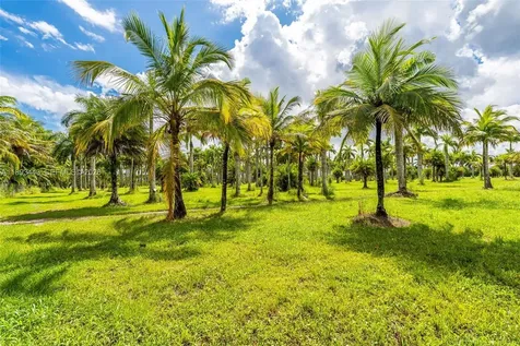 15100 SW 200th Street Miami FL 33187